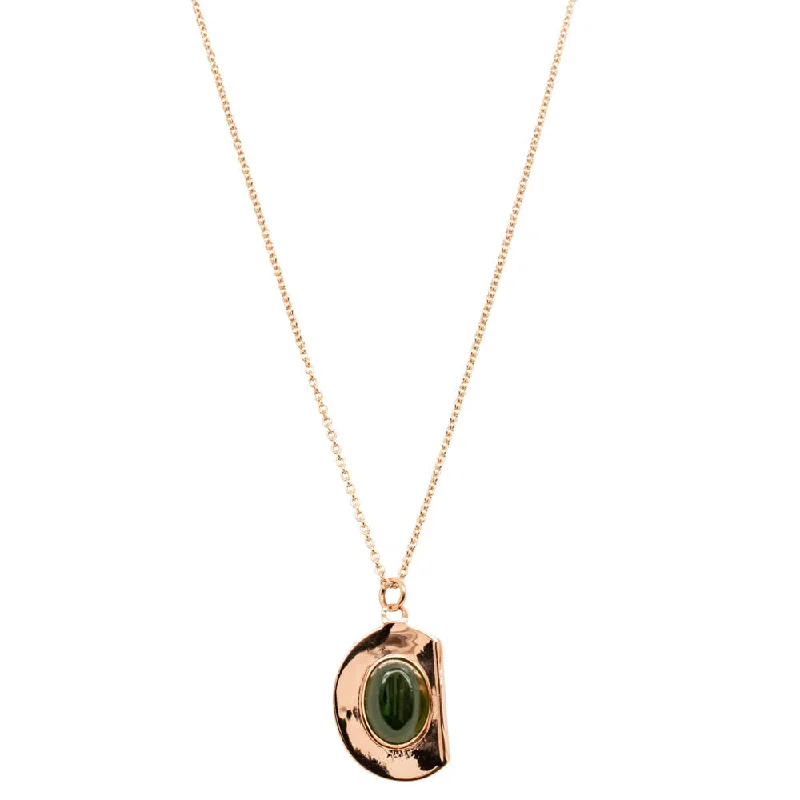 Deja Vu 9ct Rose Gold Nephrite Australian Digger Hat Pendant