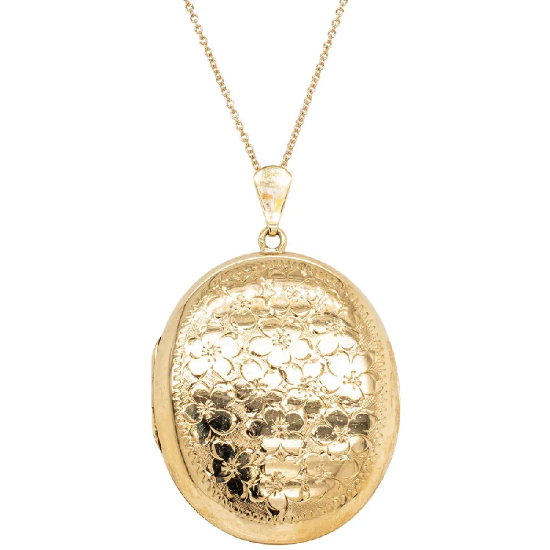 Deja Vu 9ct Yellow Gold Oval Locket