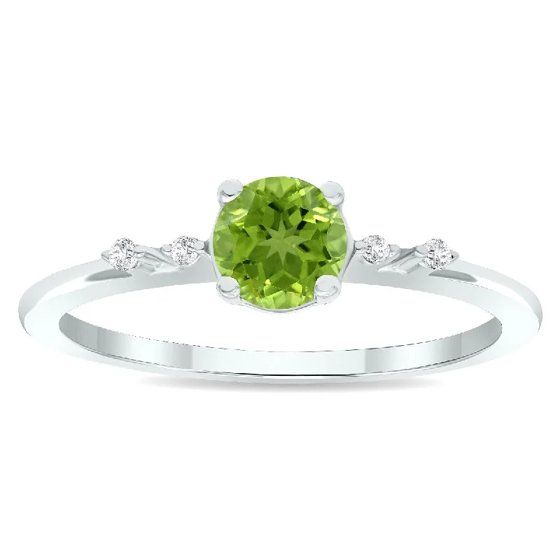 Women's Peridot and Diamond Sparkle Ring in 10K White Gold