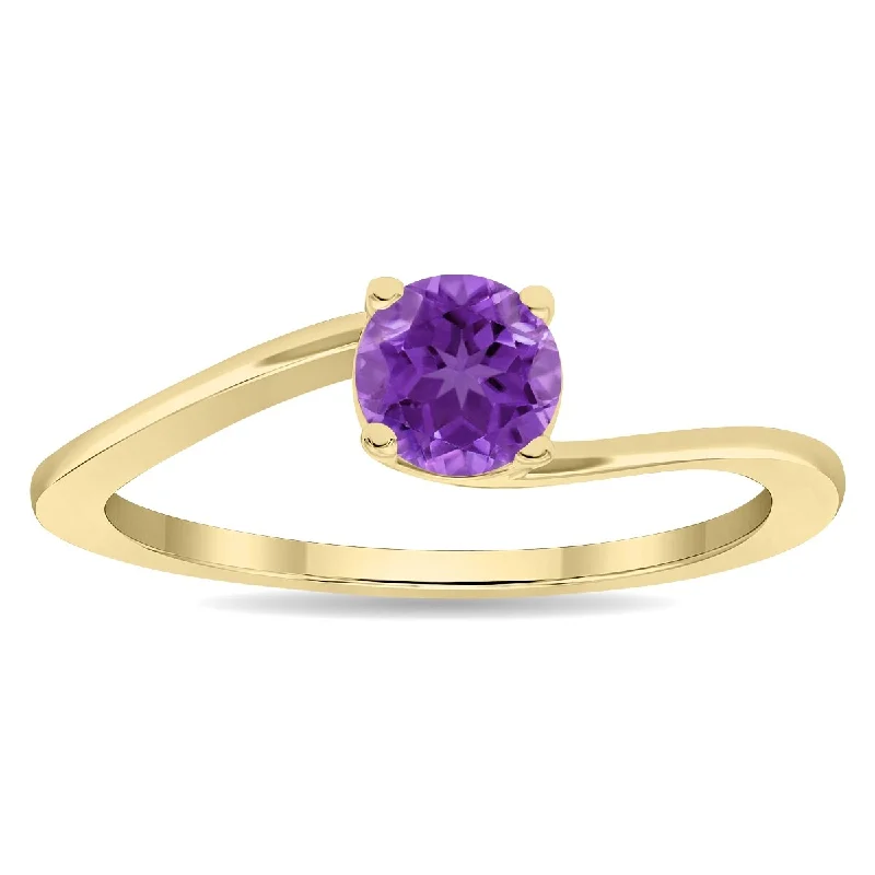 Women's Round Shaped Solitaire Amethyst Wave Ring in 10K Yellow Gold