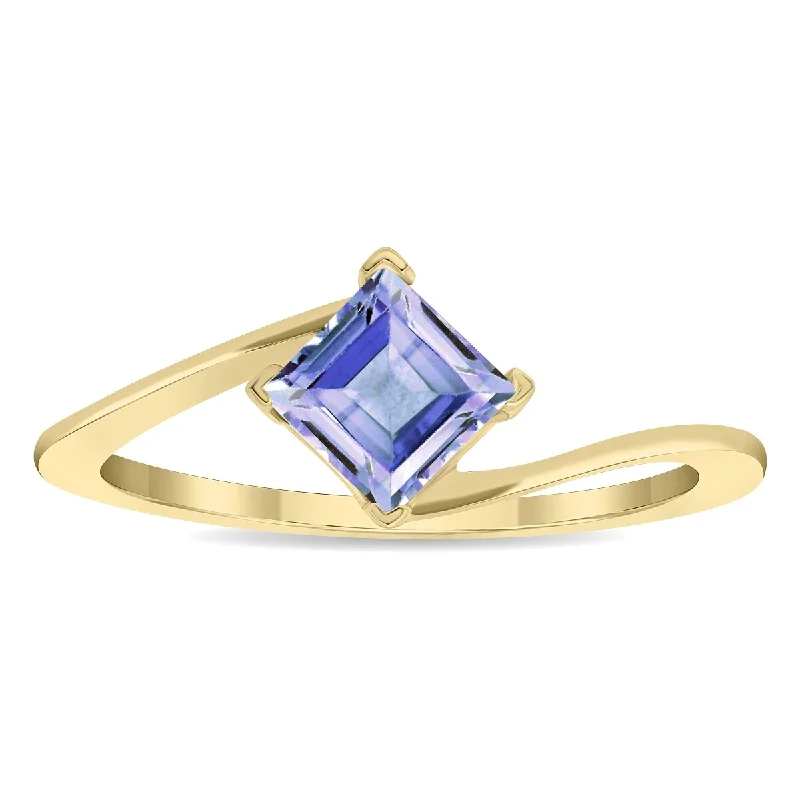 Women's Solitaire Square Shaped Tanzanite Wave Ring in 10K Yellow Gold