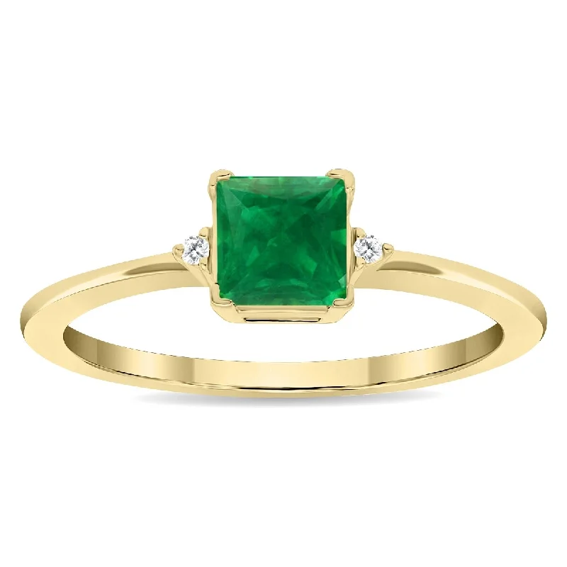 Women's Square Shaped Emerald and Diamond Classic Band in 10K Yellow Gold